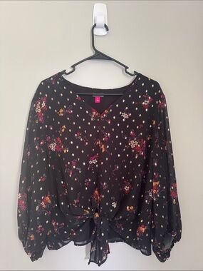Vince Camuto Black Floral Tie-Front Blouse